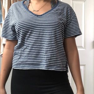 V neck Crop top